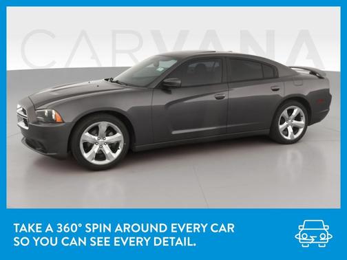 Photo 2 of 33 of 2013 Dodge Charger SXT