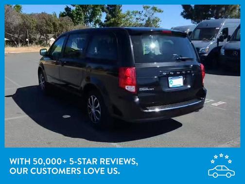 Photo 5 of 27 of 2014 Dodge Grand Caravan AVP/SE