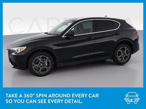Photo 3 of 44 of 2018 Alfa Romeo Stelvio Base