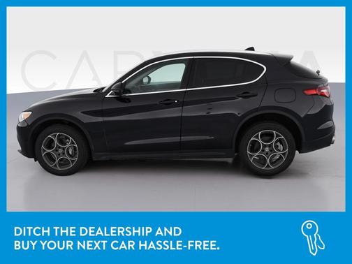 Photo 4 of 44 of 2018 Alfa Romeo Stelvio Base