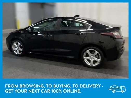Photo 5 of 35 of 2017 Chevrolet Volt LT