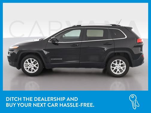 Photo 4 of 36 of 2015 Jeep Cherokee Latitude