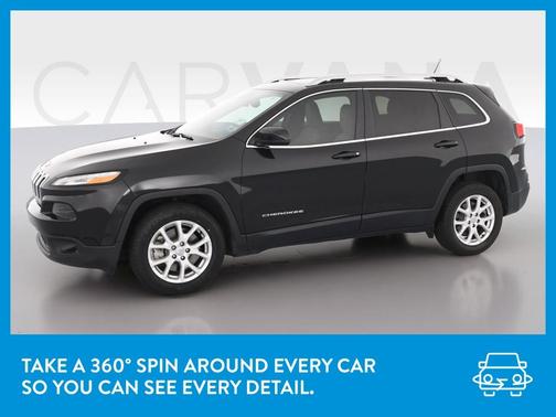 Photo 3 of 36 of 2015 Jeep Cherokee Latitude