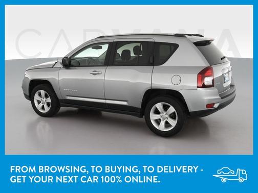 Photo 5 of 33 of 2016 Jeep Compass Latitude