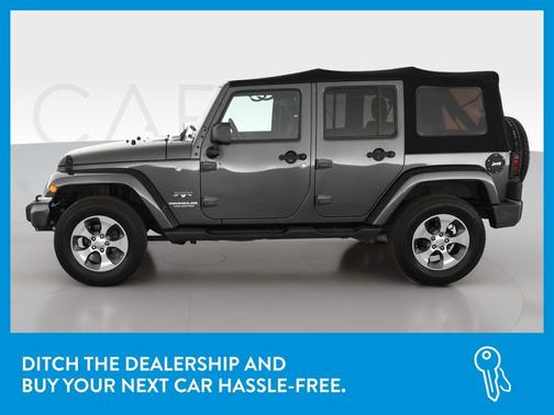 Photo 4 of 36 of 2017 Jeep Wrangler Unlimited Sahara