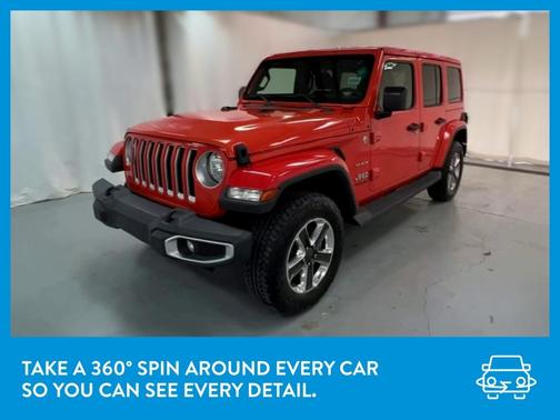 Photo 3 of 35 of 2019 Jeep Wrangler Unlimited Sahara