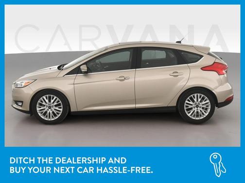 Photo 4 of 36 of 2018 Ford Focus Titanium