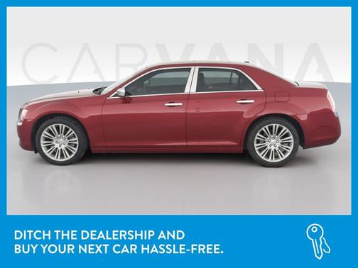 Photo 4 of 48 of 2011 Chrysler 300C Base