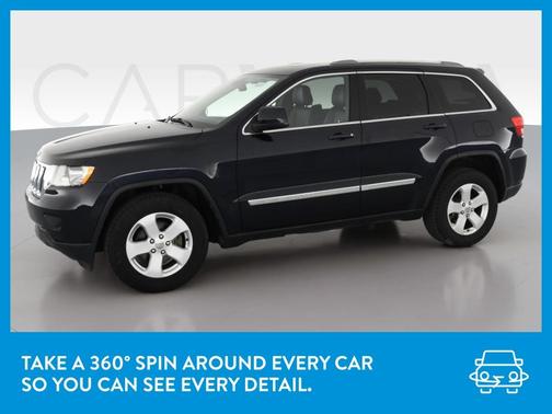 Photo 3 of 46 of 2011 Jeep Grand Cherokee Laredo