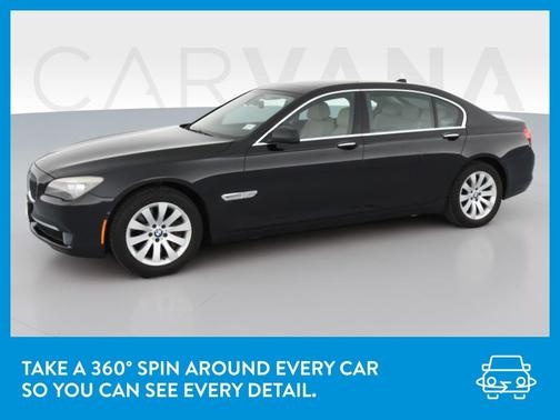 Photo 3 of 46 of 2011 BMW 750 Li xDrive