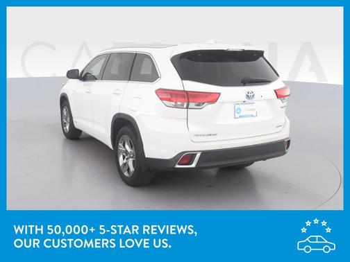 Photo 4 of 35 of 2017 Toyota Highlander Hybrid Limited Platinum