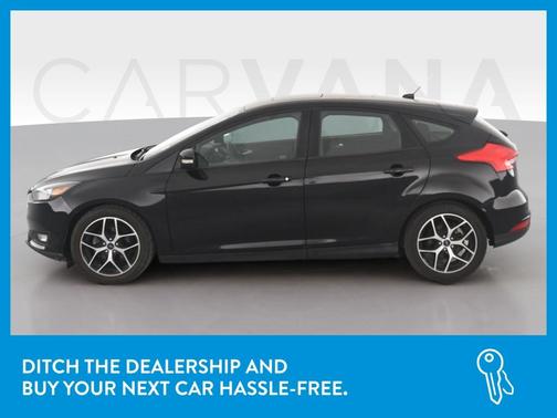 Photo 4 of 42 of 2017 Ford Focus SEL