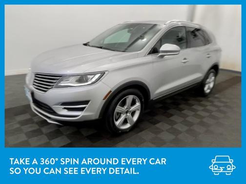 Photo 3 of 36 of 2016 Lincoln MKC Premier