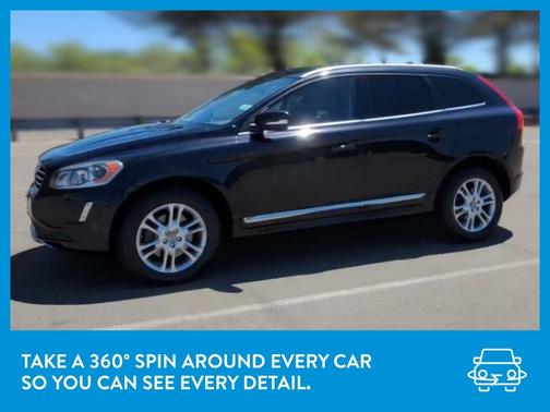 Photo 3 of 34 of 2015 Volvo XC60 T5 Platinum
