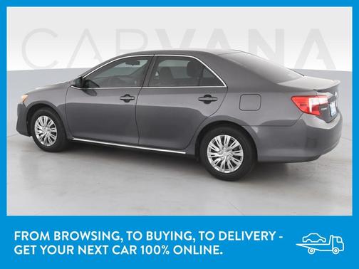 Photo 5 of 40 of 2013 Toyota Camry LE