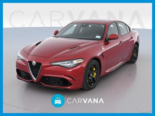 Photo 1 of 47 of 2018 Alfa Romeo Giulia Quadrifoglio