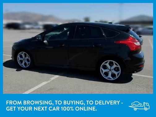 Photo 5 of 31 of 2014 Ford Focus ST Base