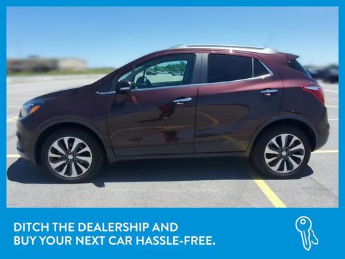 Photo 4 of 34 of 2018 Buick Encore Essence