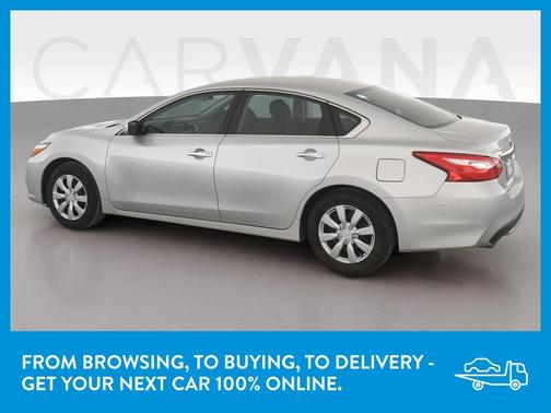 Photo 5 of 32 of 2016 Nissan Altima 2.5 S