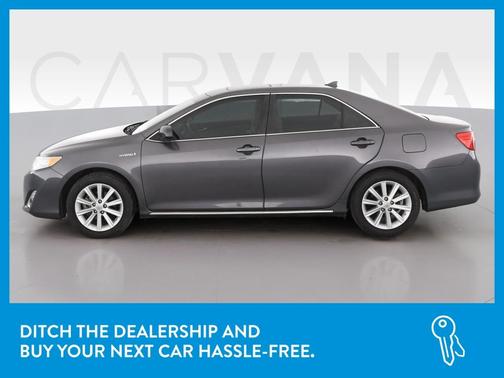 Photo 4 of 45 of 2014 Toyota Camry Hybrid XLE
