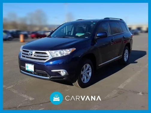 Photo 1 of 42 of 2012 Toyota Highlander