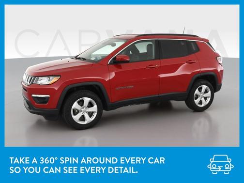 Photo 3 of 46 of 2017 Jeep Compass Latitude