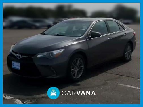 Photo 1 of 33 of 2015 Toyota Camry SE
