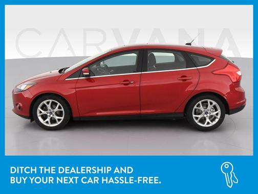 Photo 3 of 31 of 2012 Ford Focus Titanium