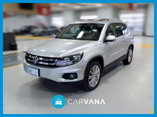 Photo 1 of 29 of 2012 Volkswagen Tiguan SE
