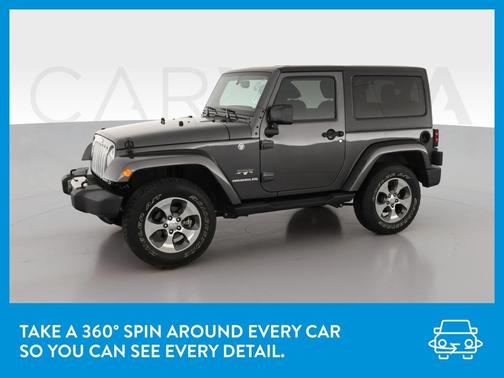 Photo 3 of 28 of 2017 Jeep Wrangler Sahara