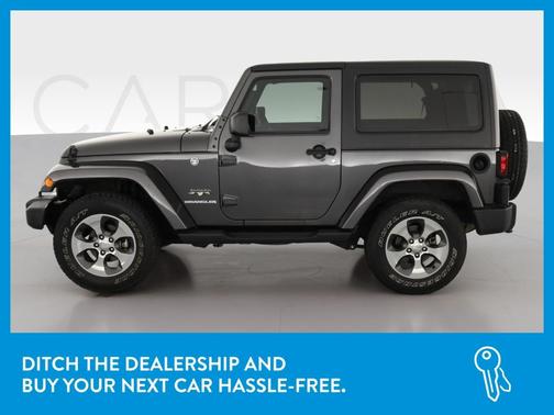 Photo 4 of 36 of 2017 Jeep Wrangler Sahara