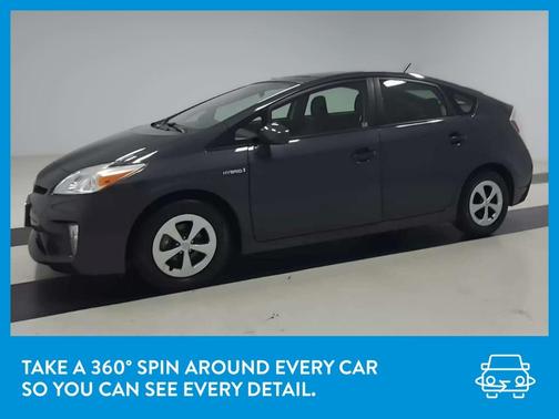 Photo 3 of 30 of 2012 Toyota Prius Three