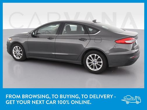 Photo 5 of 40 of 2020 Ford Fusion SE