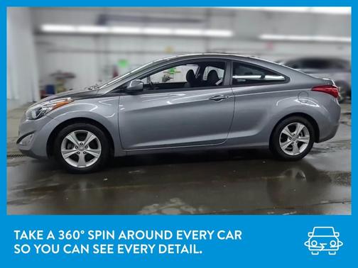 Photo 3 of 29 of 2013 Hyundai Elantra GS
