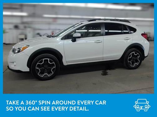 Photo 3 of 32 of 2015 Subaru XV Crosstrek 2.0i Premium