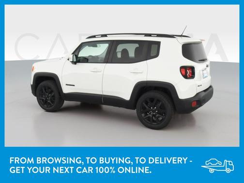 Photo 5 of 40 of 2017 Jeep Renegade Altitude