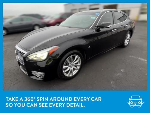 Photo 3 of 58 of 2018 INFINITI Q70 3.7 LUXE