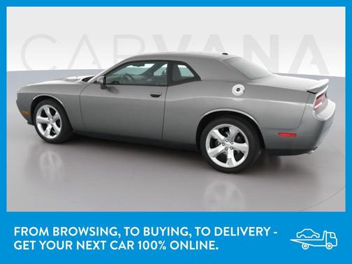 Photo 5 of 36 of 2011 Dodge Challenger R/T