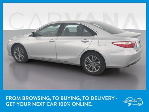 Photo 5 of 43 of 2017 Toyota Camry SE