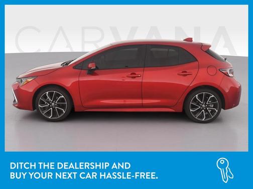 Photo 4 of 42 of 2022 Toyota Corolla Hatchback XSE