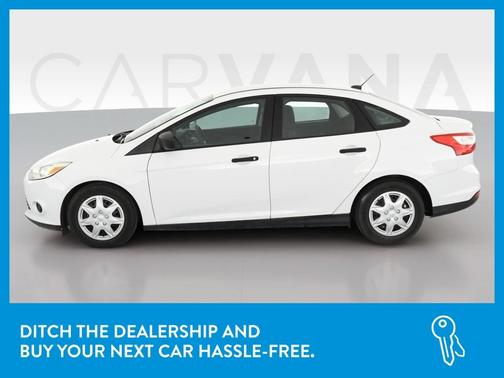 Photo 4 of 31 of 2012 Ford Focus S