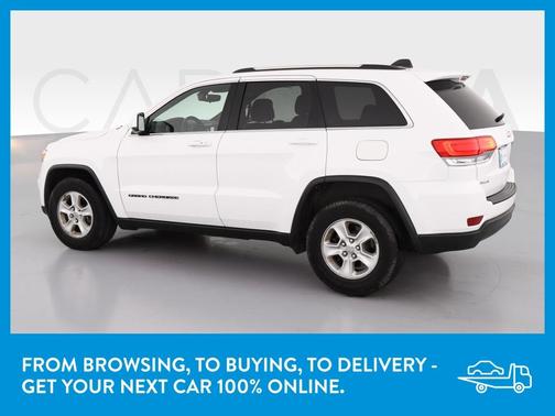 Photo 5 of 35 of 2017 Jeep Grand Cherokee Laredo