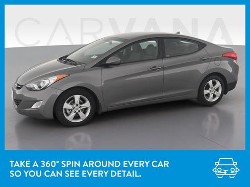 Photo 3 of 40 of 2013 Hyundai Elantra GLS
