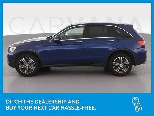 Photo 4 of 44 of 2017 Mercedes-Benz GLC 300 Base