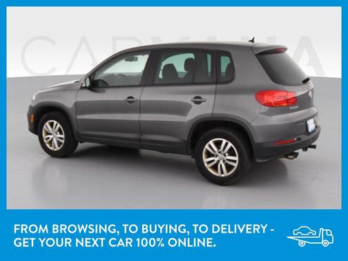 Photo 5 of 40 of 2012 Volkswagen Tiguan S