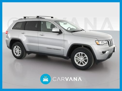 Photo 1 of 35 of 2019 Jeep Grand Cherokee Laredo