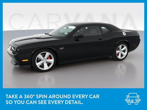 Photo 3 of 40 of 2012 Dodge Challenger SRT8 392