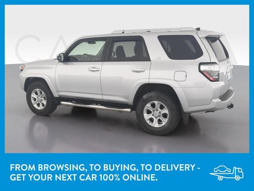 Photo 5 of 42 of 2017 Toyota 4Runner SR5 Sport