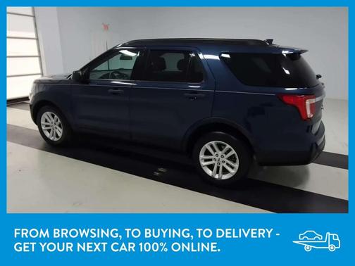 Photo 5 of 31 of 2017 Ford Explorer Base