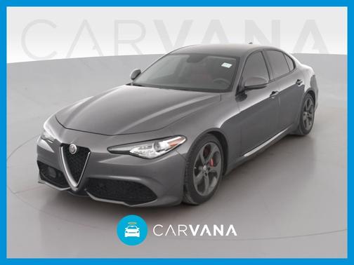 Photo 1 of 44 of 2019 Alfa Romeo Giulia Base